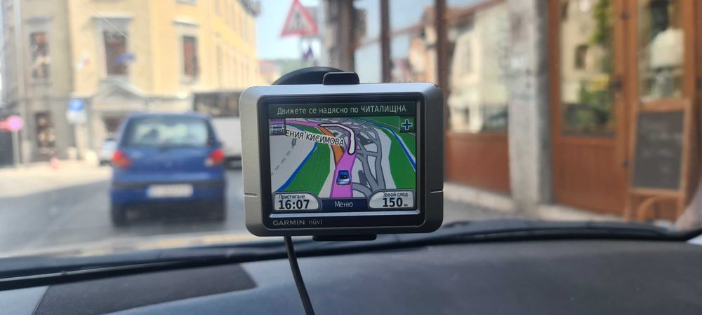 Навигация Garmin Nuvi 200 последни актуални карти за България и Европа