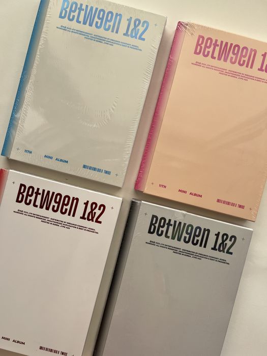 Albume TWICE - BETWEEN 1&2 Mini Album (Set Complet 4 Versiuni) - Sealed / Sigilate (85 lei per bucata!)
