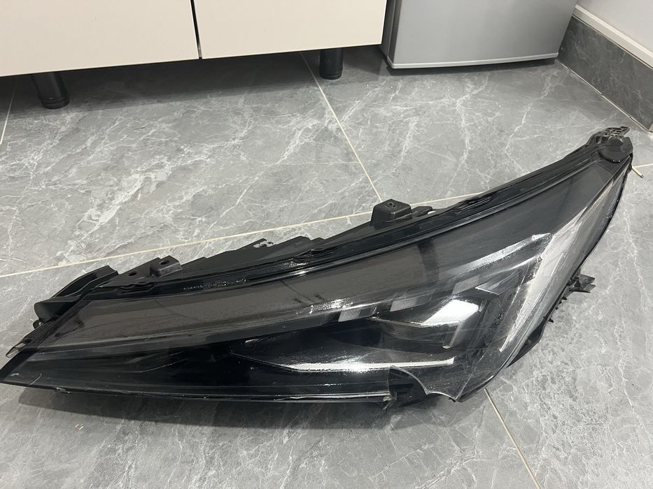 Фар на чанган x5 plus