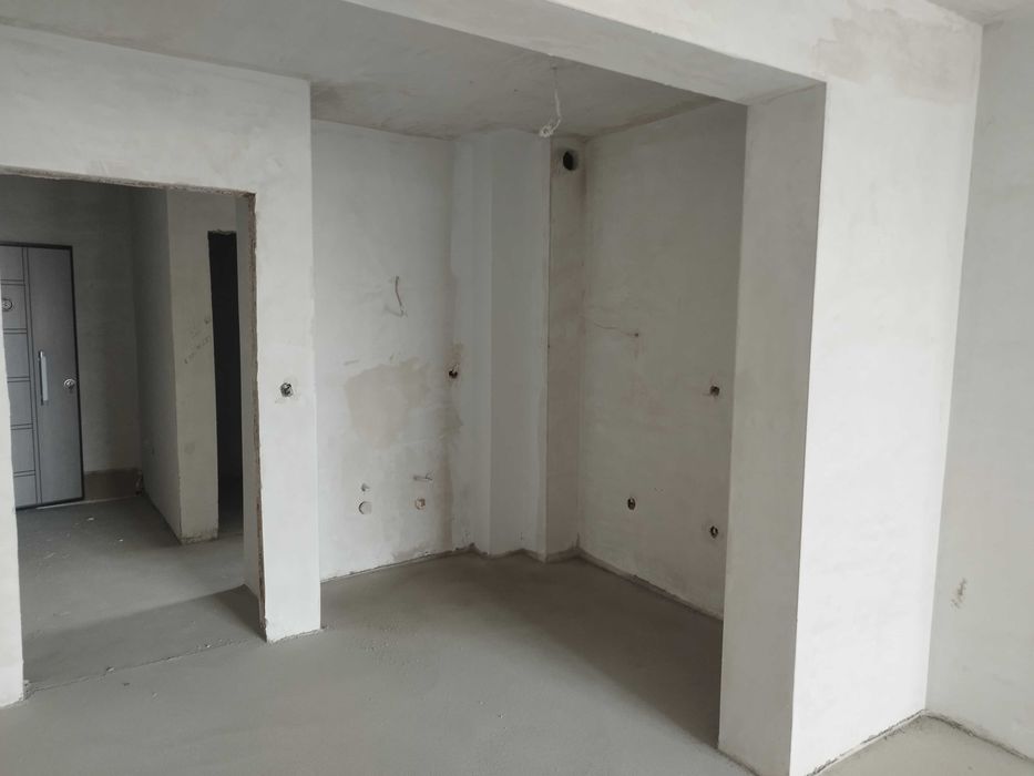 Продава се Тристаен апартамент в Пловдив, Гагарин - 126 кв.м за 1191 €/кв.м - Снимка #5