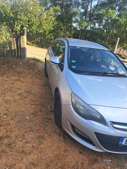 Opel astra j 2013