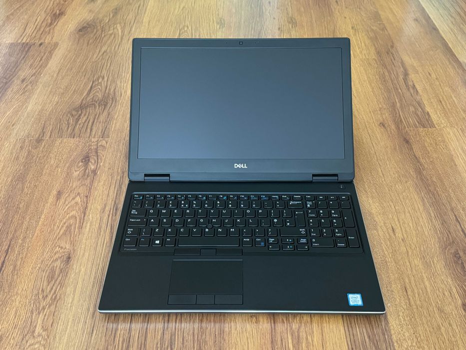 15.6' Full HD IPS Core i9-8950HK DELL Precision 7530 32GB DDR4/256GB NVMe/Quadro P3200 6GB/Бат 4ч