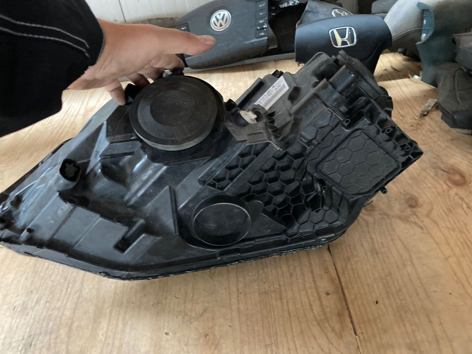 Десен фар Skoda Fabia 3. Led. Шкода Фабиа III. 2014-18г. 6V1941016B.