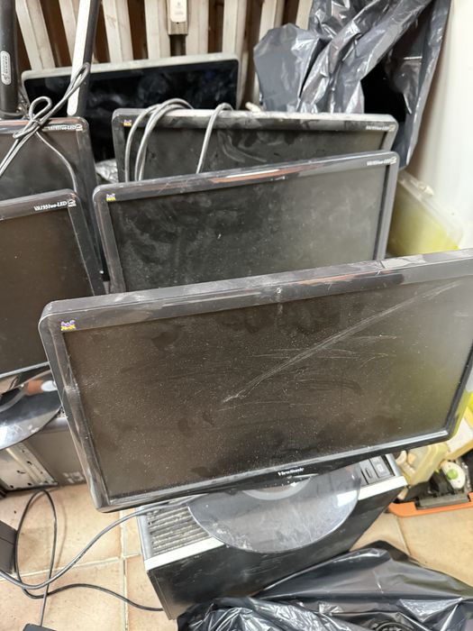 Монитори ViewSonic 20 броя