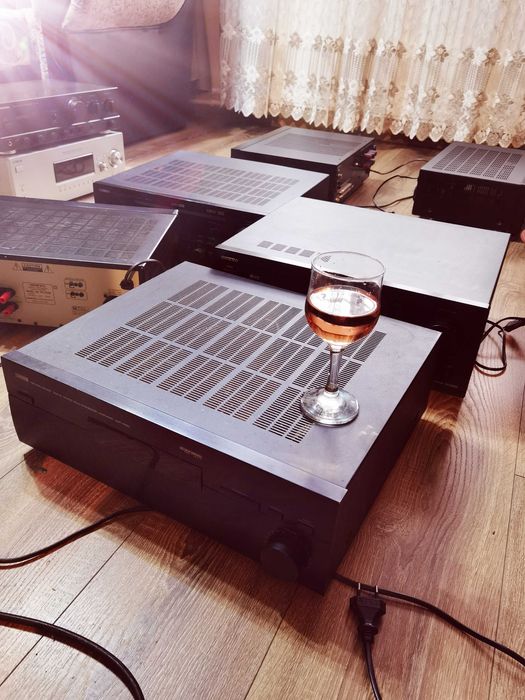 Muzica audio (boxe) vintage, amplificatoare