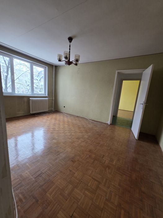 Ap 2 cam , et II , Conf I , Rogerius ,zona  Hotel Melody