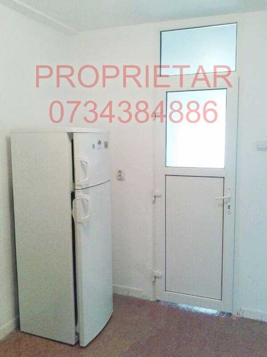 Ofer spre inchiriere garsoniera