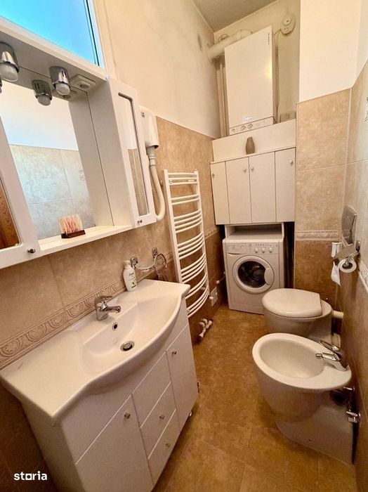 2 camere Centru Istoric , 55mp, la casa, mobilat, 149000Euro