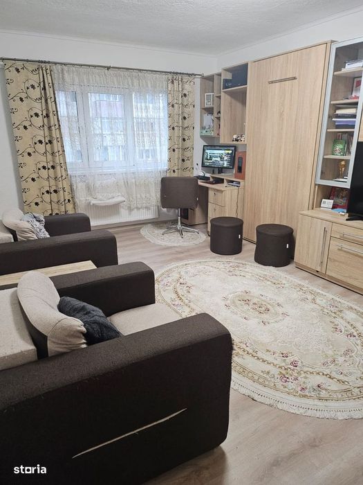 Apartament cu 2 camere decomandate, Obcini