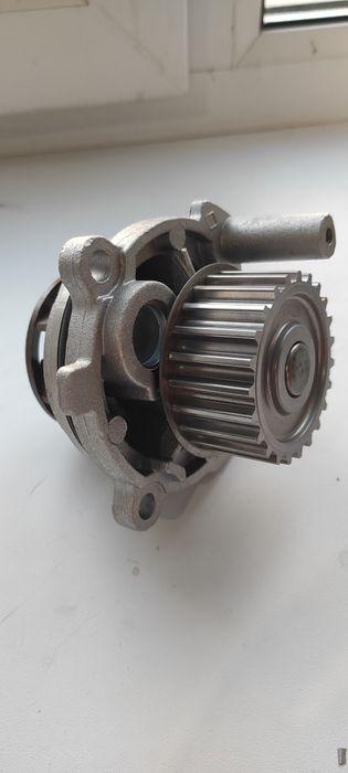 Помпа DOLZ A185 для авто новая