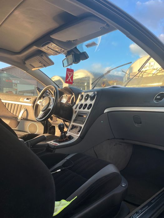 Алфа ромео брера 2.2 бензин 106.000 км