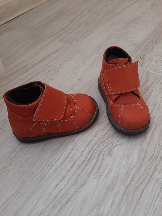 Papuci ortopedici