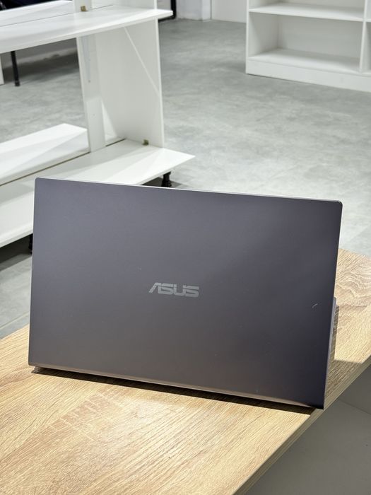 Ноутбук Asus X515M