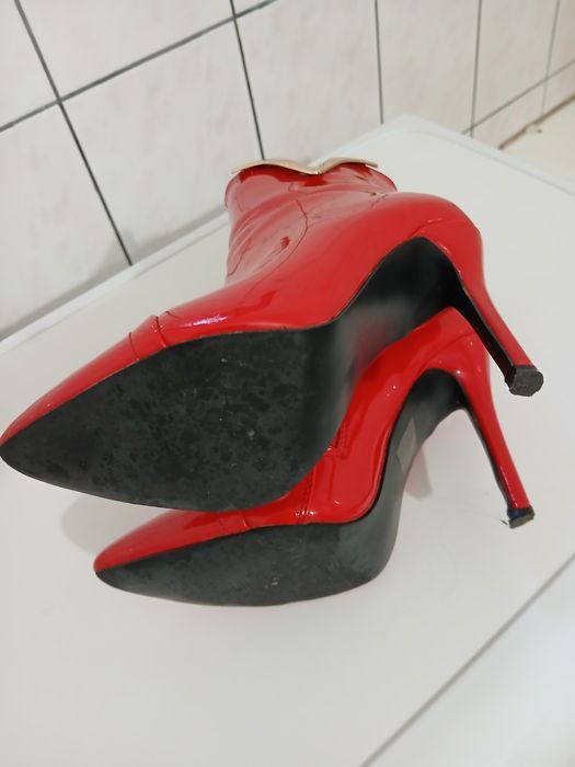 Botine roșii de lac nr.36