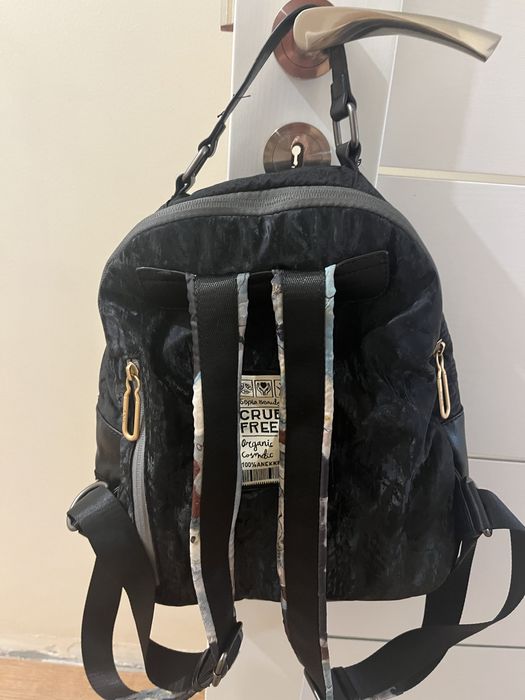 чанти естествена кожа Zara , Aneke,Armani Jeans