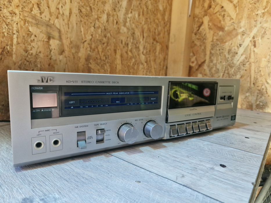 Deck JVC KD-V11 Japan