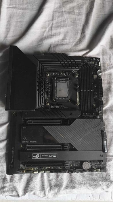 ROG MAXIMUS Z790 HERO+ 13900k+MasterLiquid 360L Core ARGB