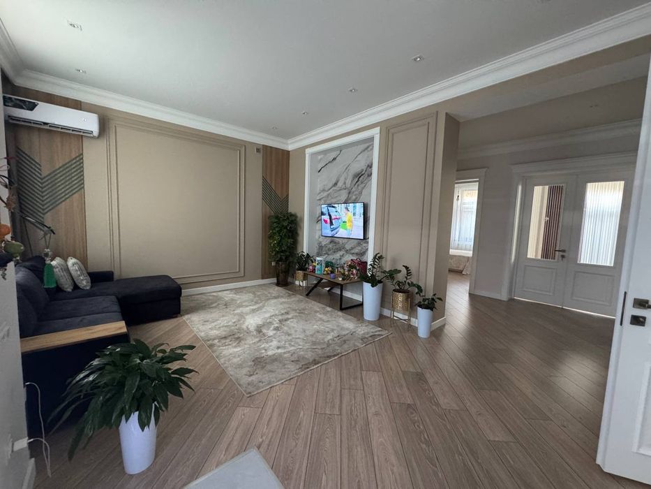 Срочно Срочно продаётся ЛЮКС Дом самом центре города