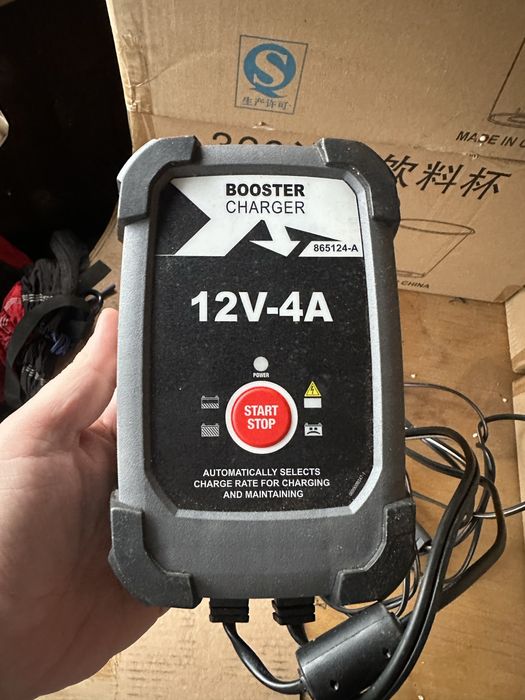 Booster auto starter masini 12v. Ca nou