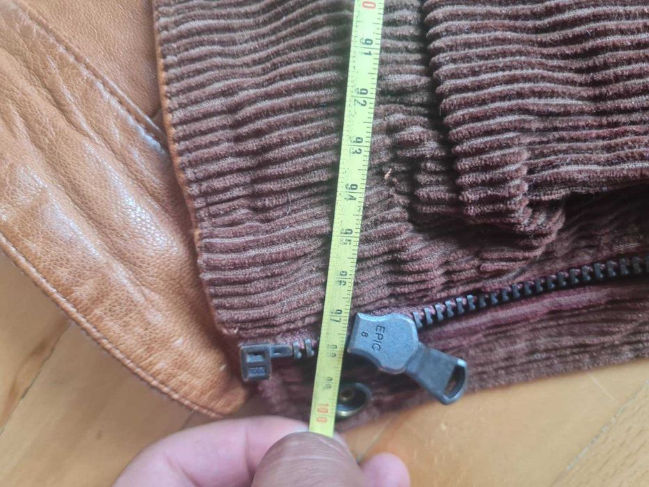 Яке от агнешка кожа , носено веднъж на бал.