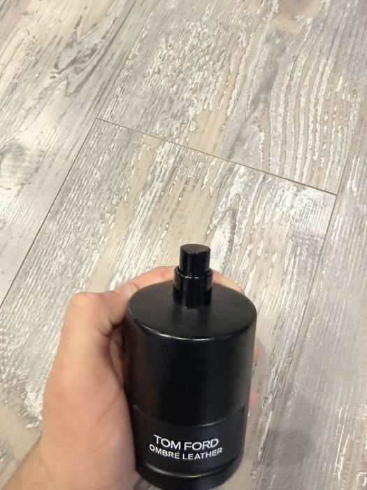 Парфюмна вода TOM FORD Ombre Leather