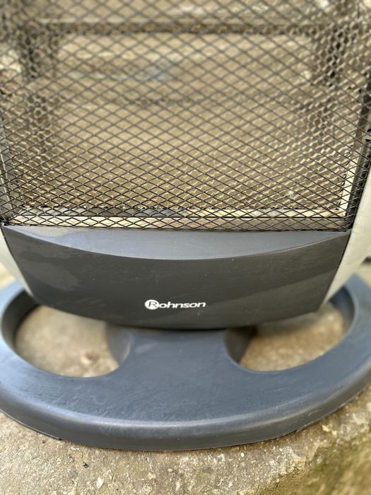 Radiator cu halogen