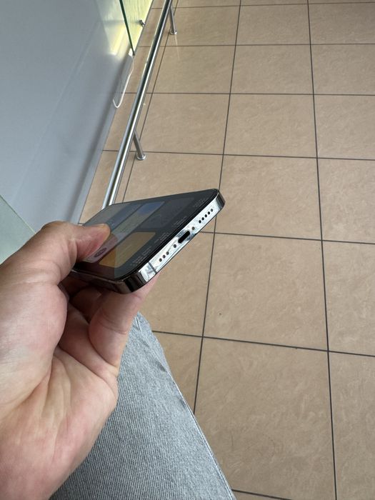 iPhone 13 Pro 256GB всичко работи безупречно