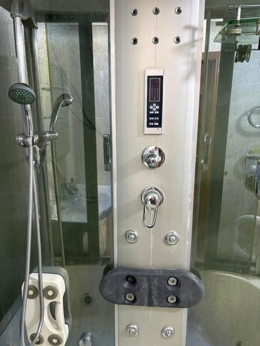 Душевая кабина в сборе