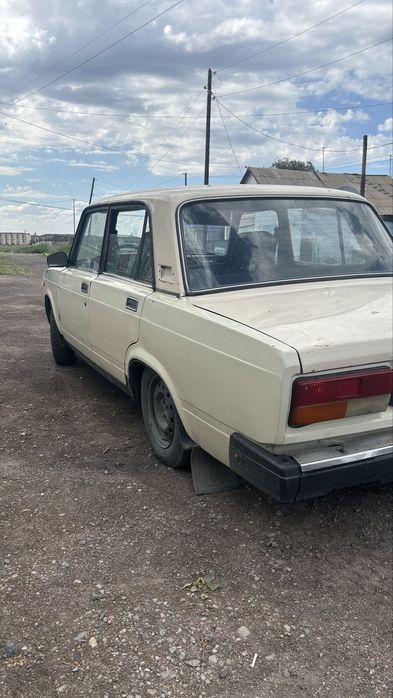 Продам жигули семерку