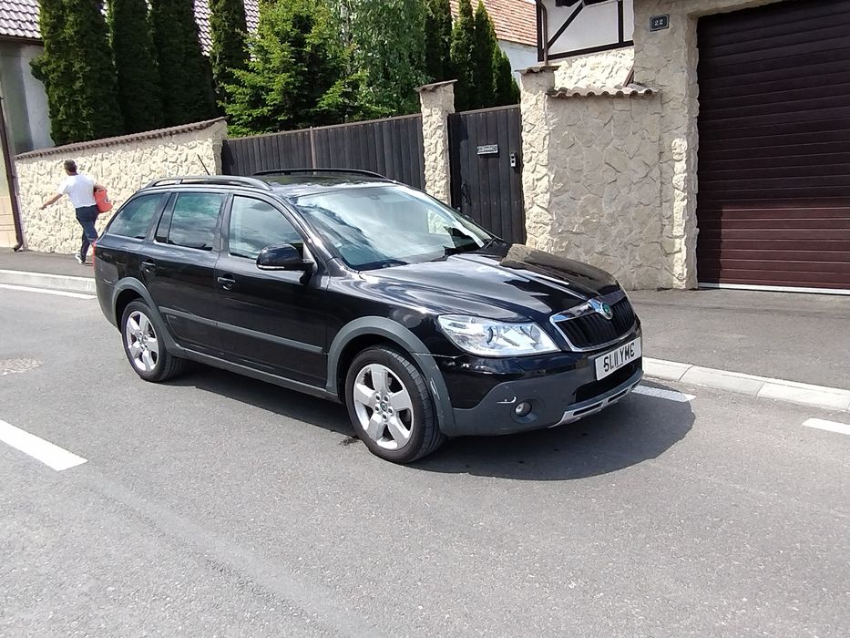 Dezmembrez ,piese,usa,usi skoda octavia 2,octavia 3,scout clh,bkc,bxe,