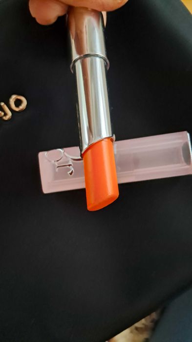 НОВО    DIOR Addict Lip Glow Балсам за устни