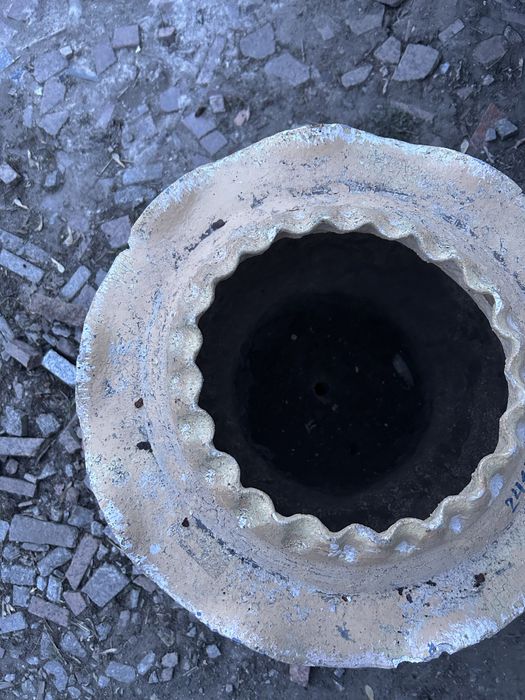 Вазон для цветов