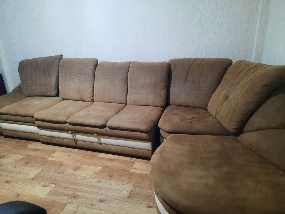 Продам хороший диван