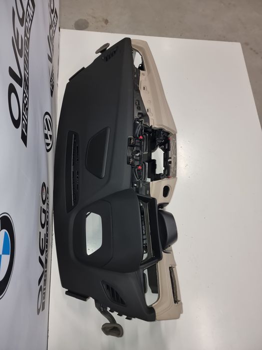 Plansa bord Head up display BMW seria 2 F45 / cod-9275998 / an-2014 UP