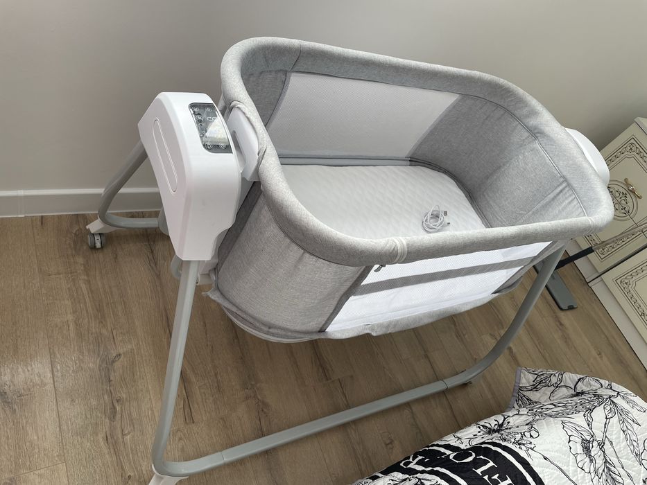 Продам шезлонг новый