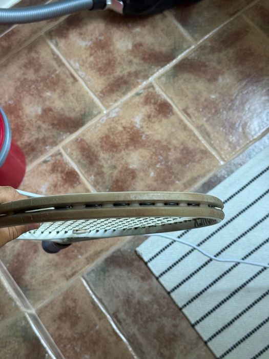 Vând/ schimb yonex vcore 98