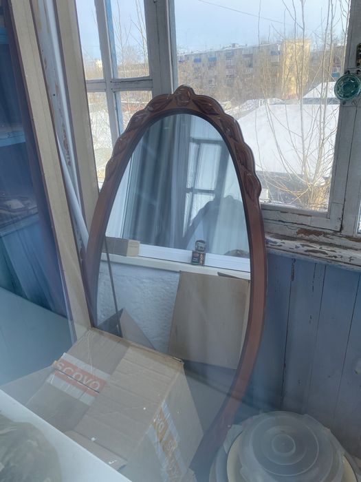 продам зеркало за 3000