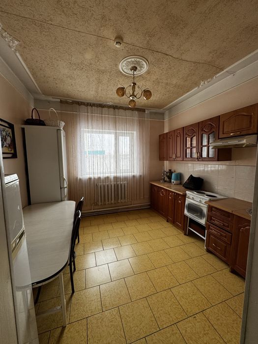 Сдаётся здание 1000 м²