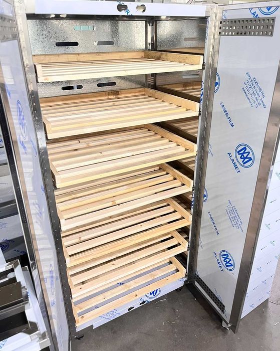 Шкаф для хранения хлеба