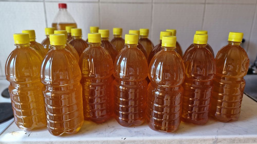 Продаётся мёд.    .