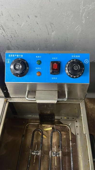 Услуги профессиональных электрика.