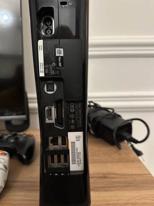 Xbox 360S 250GB