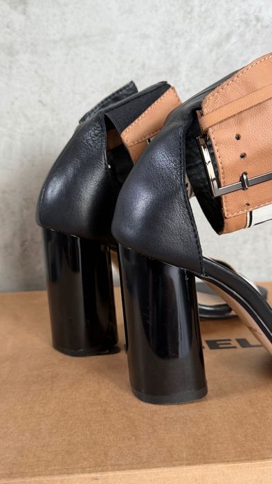 Alessa сандали на ток, токчета 36/37