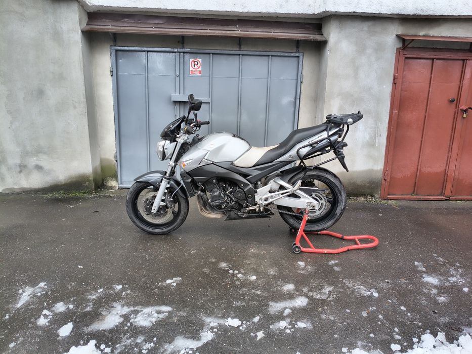 Suzuki Gsr 600 din 2010 Impecabil