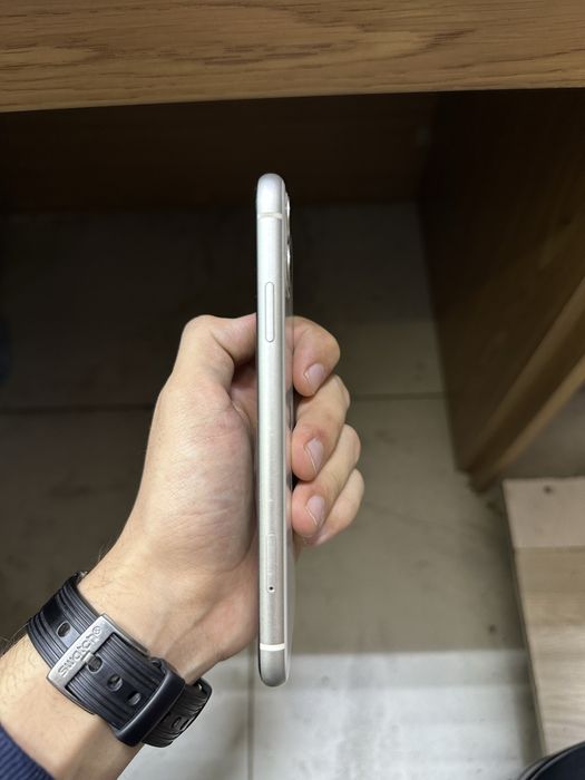 Iphone 11 128GB радной