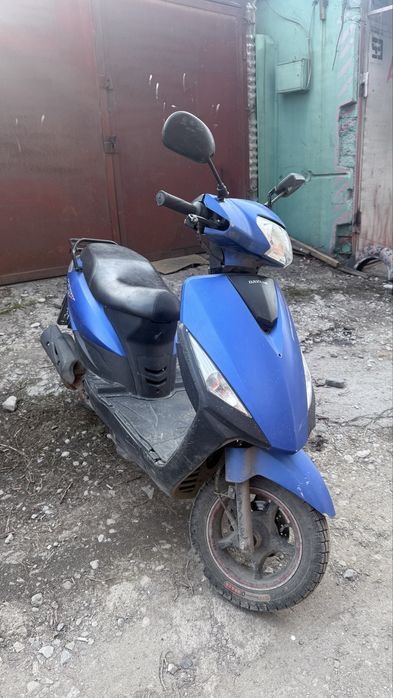 Продам мопед Dayang