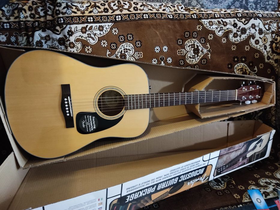 Акустическая гитара Fender CD-60/NAT