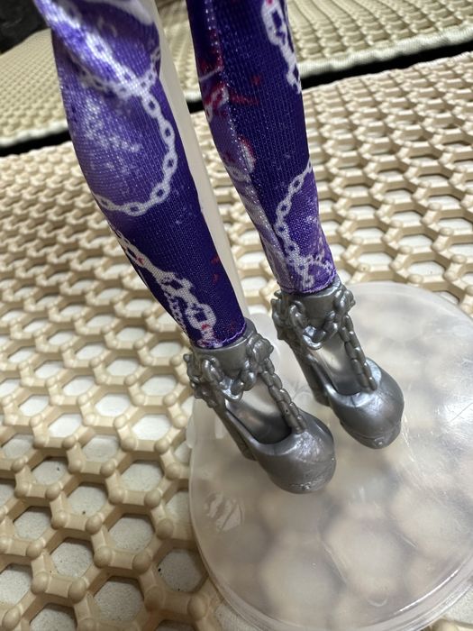 Продам куклу монстр хай!