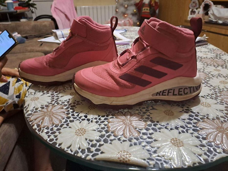 Детски маратонки