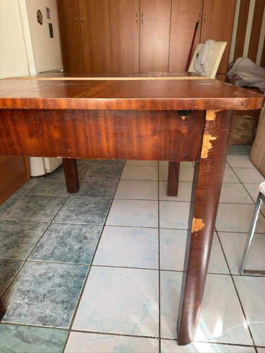 Masa extensibila  12 persoane